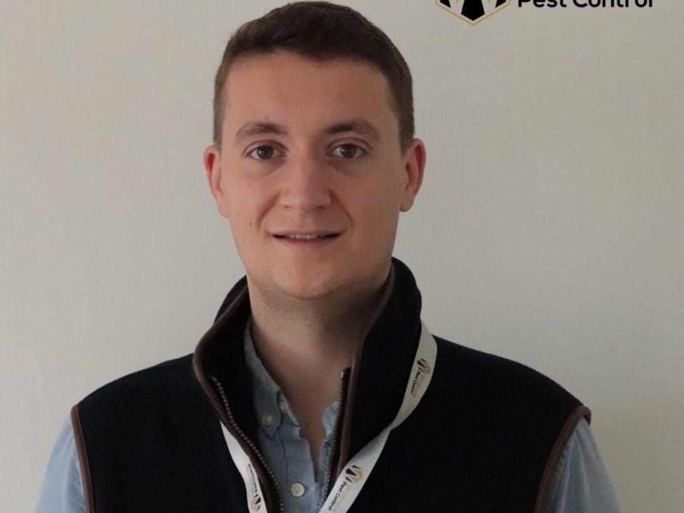 Kane Wallace FRSPH, Mem.RES, ACIEH, Owner of Wallace Pest Control, Guild Of British Mole Catchers Qualified expert. With over 10 years of experience providing professional mole trapping services in and around Clitheroe, Accrington, Blackburn and Burnley